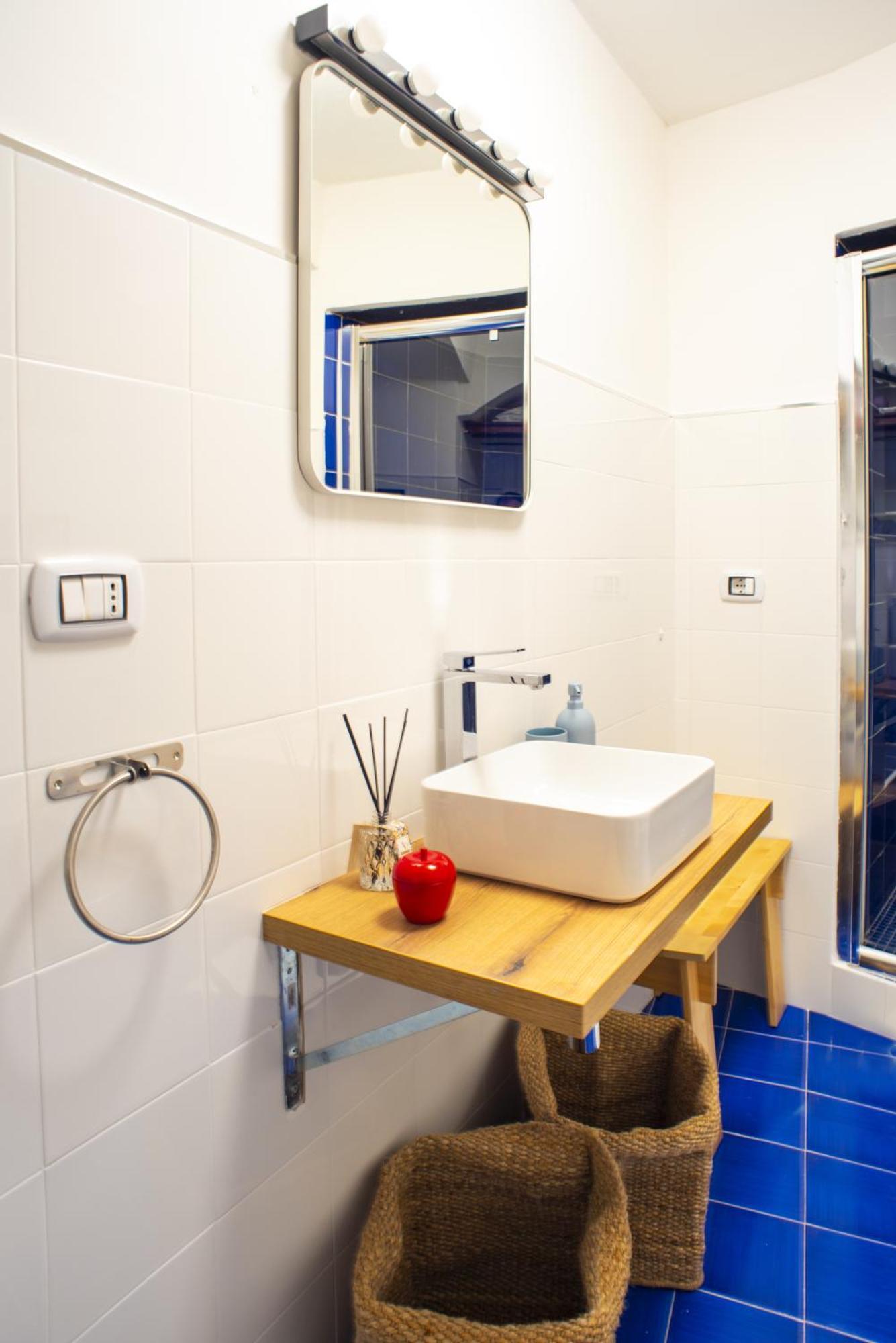 Conte Bed & Breakfast Salerno Centro Екстериор снимка
